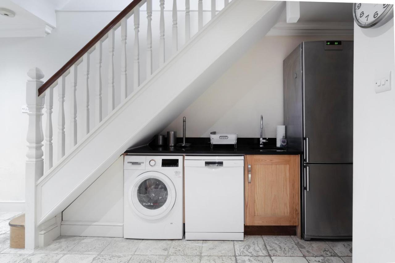 Beautiful 4 Bedroom House Near Paddington Station Λονδίνο Εξωτερικό φωτογραφία